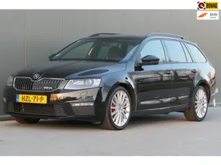 Skoda Octavia Combi 2.0 TSI RS 220PK Stoelverwarming Cruise