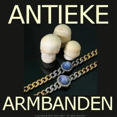 Antiquair gespecialiseerd in verkopen van antieke armbanden