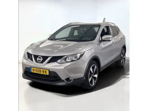 Nissan Qashqai 1.2 Business Edition PANO CAM ST Verwarming