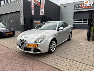 Alfa Romeo Giulietta 1.4 T Progression 2e Eigenaar! Airco PDC NAP APK
