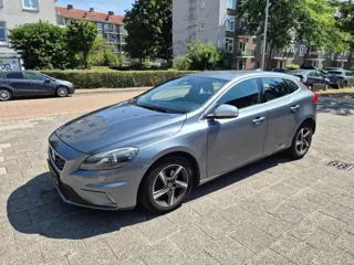 Volvo V40 2.0 D2 R-Design Business