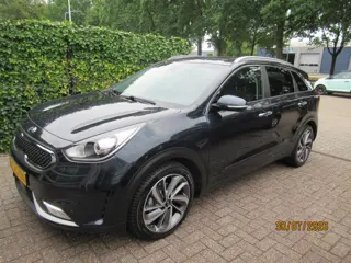 Kia Niro 1.6 GDi Hybrid Design Edition