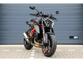 KTM 1390 SuperDuke R | Tech pack | Nederlandse motor | Dealergarantie | Dealeronderhouden | Nieuwsta