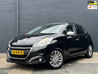 Peugeot 208 1.2 PureTech Allure | Pano | Navi | Distributieset vervangen