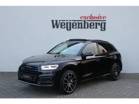 Audi Q5 55 TFSI e Quattro (2x) S-line Matrix Pano Trekhaak