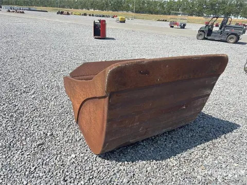1680 mm Q/C Hydraulic Tilting Excavator Bucket