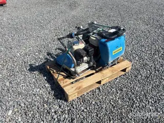 Weber CF3HD Vibratory Plate Compactor (Inoperable)