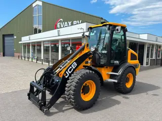 JCB 409 (bj 2026)