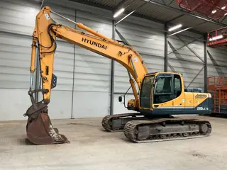 Hyundai Robex 210 LC-9 (bj 2013)