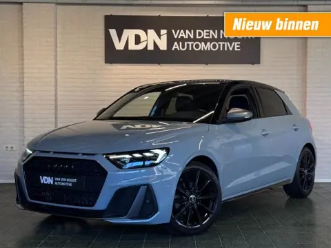 AUDI A1 Sportback 35 TFSI S-Line Edition Black Aut Sfeerv Camera Virtual 18''