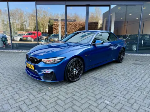 BMW M4 M4 Competition Avus Blau Individual