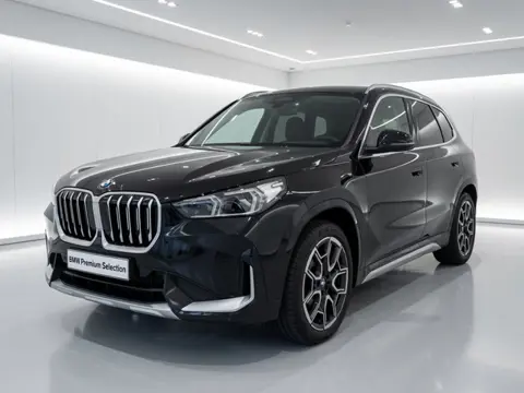 BMW X1 xDrive25e xLine | Panorama | Trekhaak | 19" | Stuurwielrand verwarmd