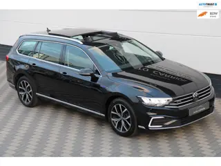 Volkswagen Passat Variant 1.4 TSI PHEV GTE Pano Trekhaak BTW !!