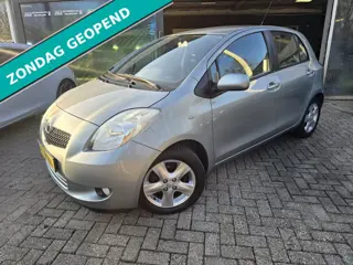 Toyota Yaris 1.3 VVTi Luna MMT | AUTOMAAT | 2E EIGENAAR | 12MND GARANTIE | CLIMA | LMV | NW APK |