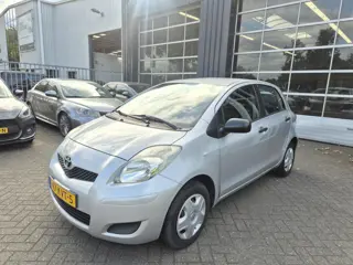 Toyota Yaris 1.0 VVTi Acces / Airco / Garantie
