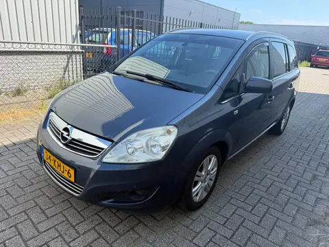 Opel Zafira 2.2 Cosmo