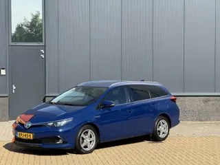 Toyota Auris 1.8 Hybrid Lease Pro (bj 2018, automaat)