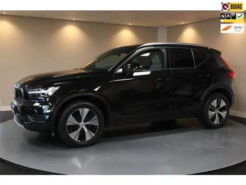 Volvo XC40 1.5 T3 Momentum Pro *Automaat* 2de Eigenaar|Carplay|Stoelverw.|Elektr.Achterklep|NAP