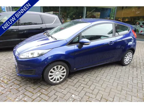 Ford Fiesta Navigatie Bluetooth Airco Elek.ramen/spiegels 66.000 km ! NAP nwe. distributie