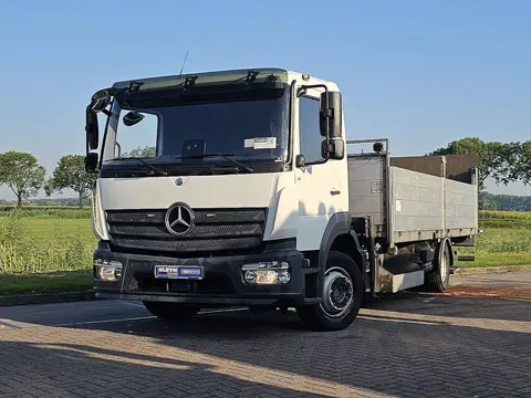 MERCEDES-BENZ ATEGO 1221 4x2 palfinger 127tkm