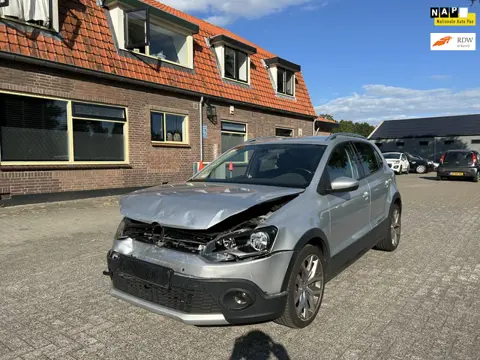 Volkswagen Polo 1.2 TSI Cross