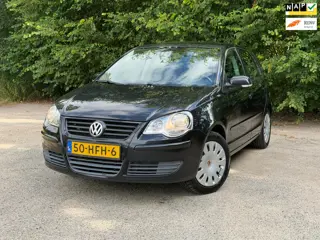 Volkswagen Polo 1.2-12V Comfortline | Cruise + Clima Nu € 1.575,- !!!