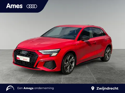 Audi A3 Sportback 45 245pk TFSI e S edition Competition Parkeerassistent | Achteruitrijcamera | Adap