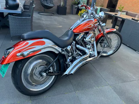 Harley Davidson Chopper FXSTD Deuce Screamin Eagle uitvoeing