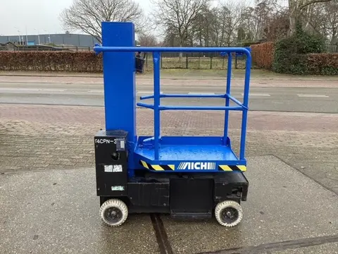 Gebruikte mini hoogwerker Aichi SV04B