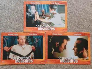 DESPERATE MEASURES lobbycard set.