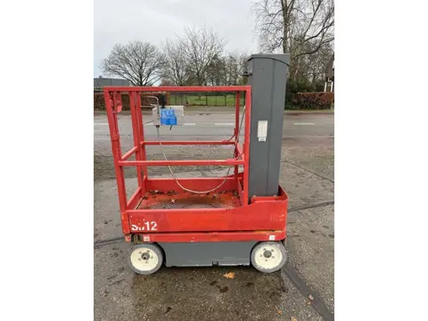 Verticale manlift SKyjack SJ12