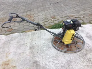 Gebruikte vlindermachine WACKER NEUSON CT36-8A