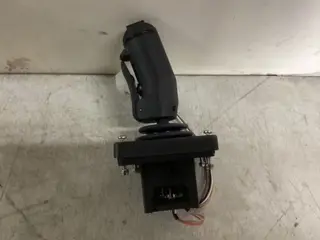 Nieuwe joystick JLG ES series