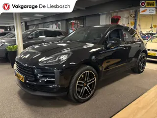Porsche Macan 2.0/pano/leer/navi/camera/sport chrono/stoelverw/boeken