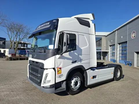 Volvo / VEB+ / DOUBLE TANK / TUV: 20-01-2027 / NAVI / LWDS / FRIDGE / FULL-SPOILER / AUTOMATIC / EUR