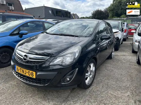 Opel Corsa 1.4-16V Design Edition