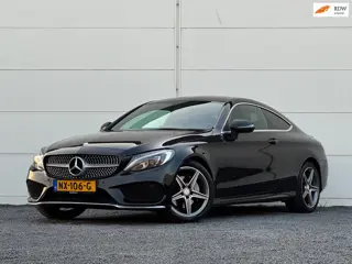 Mercedes-Benz C-klasse Coupé 180 Amg Burmester Groot scherm Camera AMG diffuser Apple Sportonderstel
