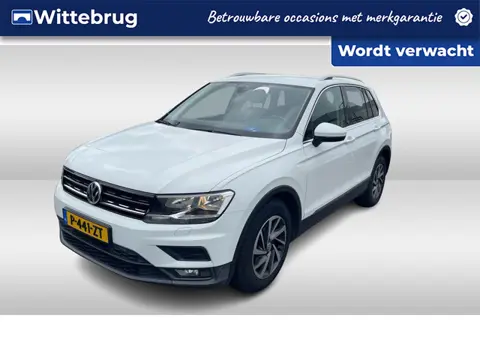 Volkswagen Tiguan 1.4 TSI ACT Comfortline Business / NAVI / APP.Connect / 17"LMV / Verwarmde Stoelen