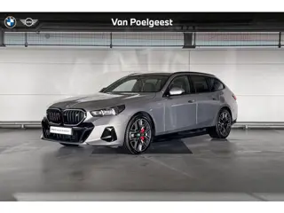 BMW i5 Touring xDrive40 84 kWh | M Sportpakket Pro | Innovation Pack | Comfort Pack