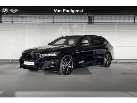 BMW 5 Serie Touring 520i | M Sportpakket Pro | Innovation Pack | Travel Pack | Comfort Pack | Trekha