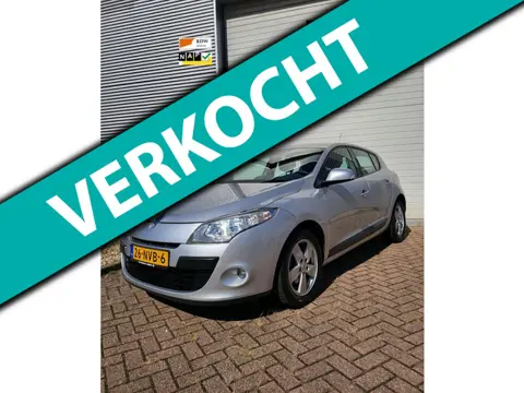 Renault Mégane 1.6 Dynamique Nwe APK lage km NAVI NAP!