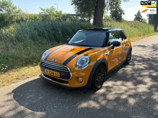 Mini 3-Deurs 1.5 Cooper First Born Edition Airco Cruise Navi