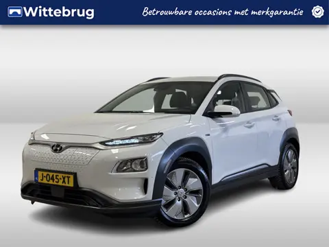 Hyundai KONA EV Comfort 64 kWh 3-FASE LADEN | LONG RANGE | NAVIGATIE