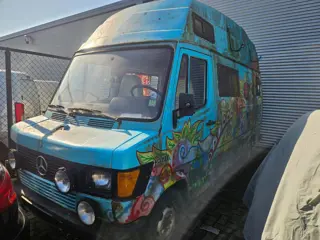 Mercedes-Benz 207 D Camper oldtimer opknaper