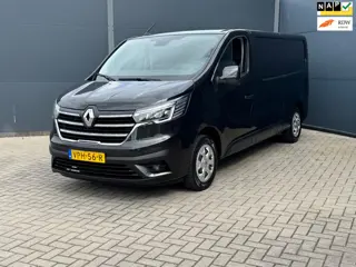 Renault Trafic 2.0 dCi 130 T30 L2H1 / nwe model / Carplay / Led