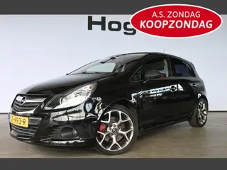 Opel Corsa 1.6-16V GSI 150 PK! Cruise control Lichtmetaal Navigatie Xenon Elektrisch Pakket Inruil M