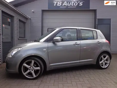 Suzuki Swift 1.3 GA 5-DRS