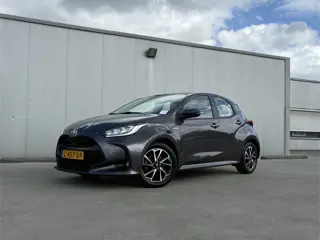Toyota Yaris 1.5 Hybrid Dynamic (bj 2021, automaat)