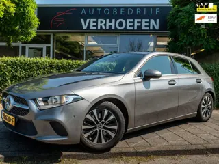 Mercedes-Benz A-klasse 180 Business Solution - ADAPTIVE / LANE ASIST - APPLE CARPLAY - PARK CAMERA -