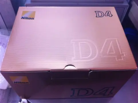 Nikon D4